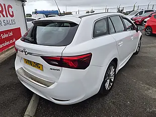 Used 2016 Toyota Avensis Business Edition White - Interior and Exterior details 4