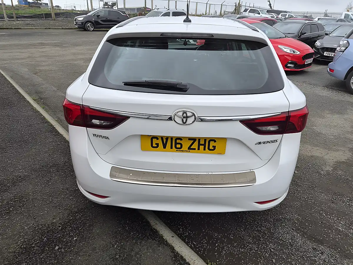 Used 2016 Toyota Avensis Business Edition White - Interior and Exterior details 5