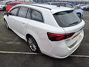 Used 2016 Toyota Avensis Business Edition White - Interior and Exterior details 6