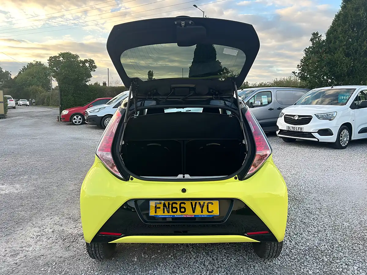 Used 2016 Toyota Aygo X-Cite 3 Yellow Bi-Tone Yellow - Interior and Exterior details 10
