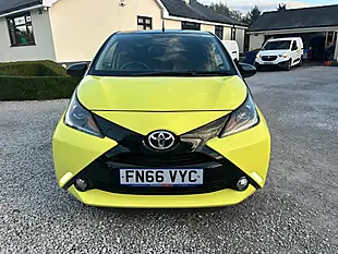 Used 2016 Toyota Aygo X-Cite 3 Yellow Bi-Tone Yellow - Interior and Exterior details 3