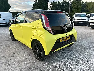 Used 2016 Toyota Aygo X-Cite 3 Yellow Bi-Tone Yellow - Interior and Exterior details 6