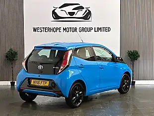Used 2016 Toyota Aygo X-Cite Blue - Interior and Exterior details 4