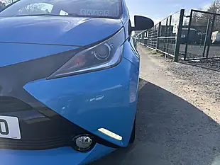 Used 2016 Toyota Aygo X-Cite Blue - Interior and Exterior details 11