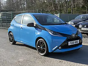 Used 2016 Toyota Aygo X-Cite Blue - Interior and Exterior details 3