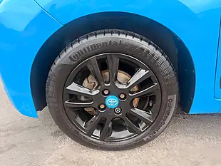 Used 2016 Toyota Aygo X-Cite Blue - Interior and Exterior details 20