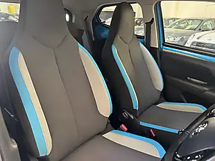 Used 2016 Toyota Aygo X-Cite Blue - Interior and Exterior details 12