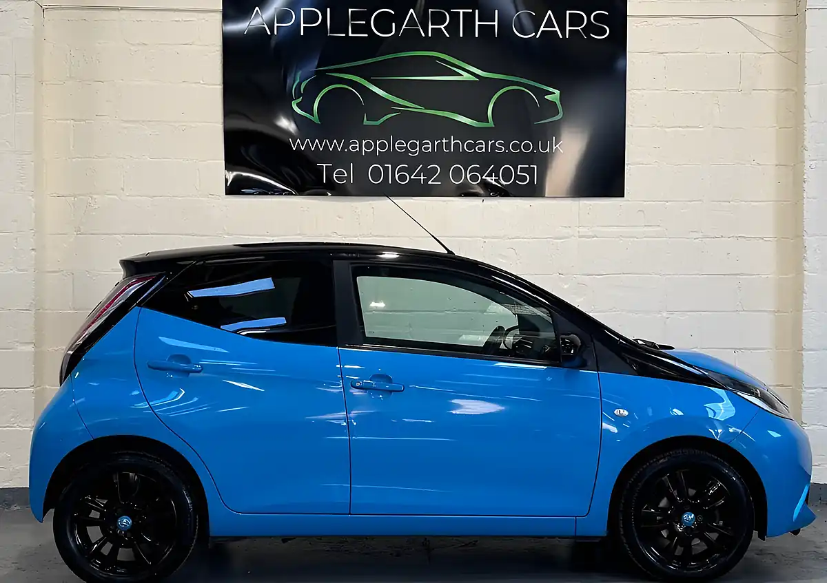 Used 2016 Toyota Aygo X-Cite Blue - Interior and Exterior details 2