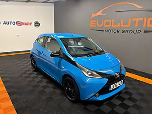 Used 2016 Toyota Aygo X-Cite (instyle Pack) Blue - Interior and Exterior details 10