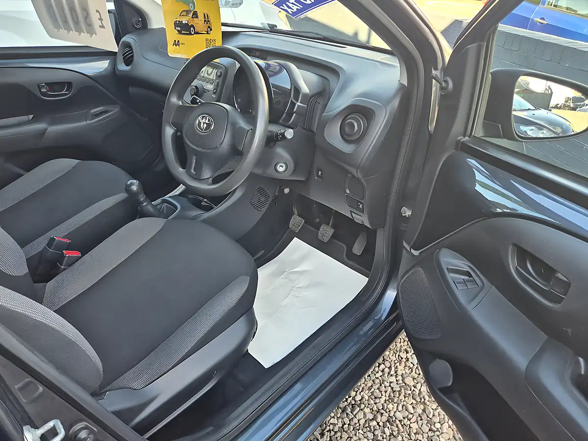 Used 2016 Toyota Aygo X Grey - Interior and Exterior details 16