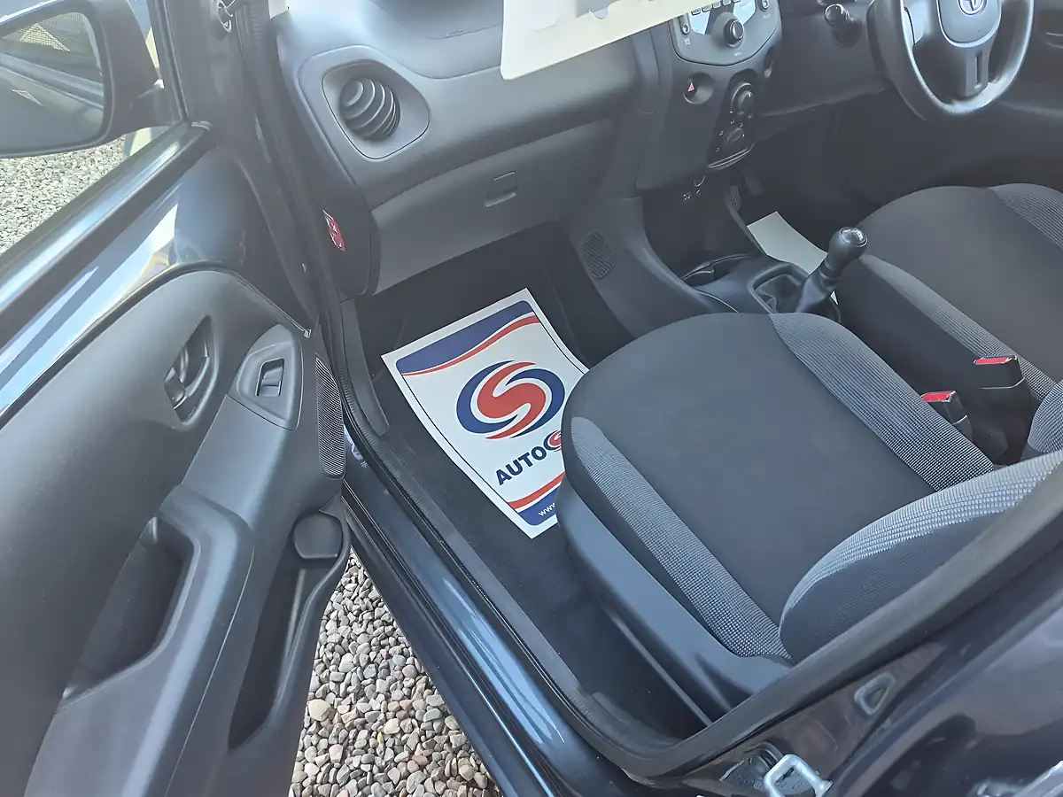 Used 2016 Toyota Aygo X Grey - Interior and Exterior details 17