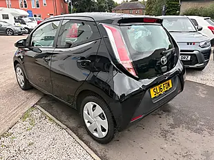 Used 2016 Toyota Aygo X-Play Black - Interior and Exterior details 6