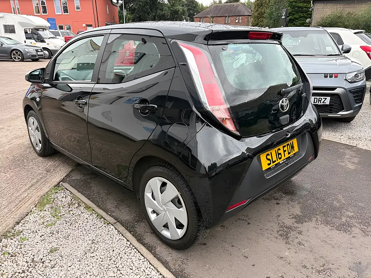 Used 2016 Toyota Aygo X-Play Black - Interior and Exterior details 6