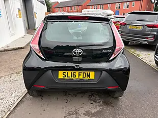 Used 2016 Toyota Aygo X-Play Black - Interior and Exterior details 7