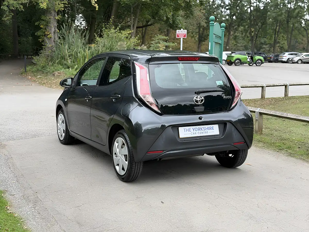 Used 2016 Toyota Aygo X-Play Grey - Interior and Exterior details 10