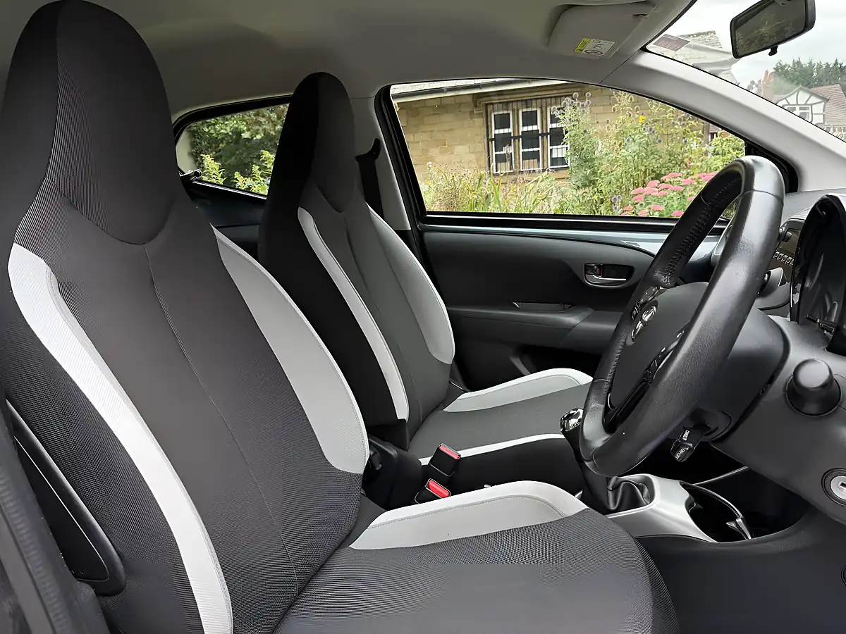 Used 2016 Toyota Aygo X-Play Grey - Interior and Exterior details 12