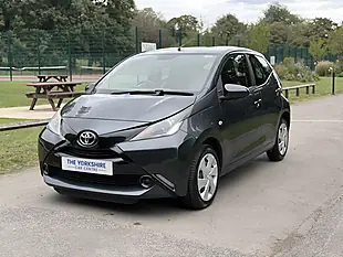 Used 2016 Toyota Aygo X-Play Grey - Interior and Exterior details 3