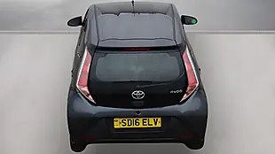 Used 2016 Toyota Aygo X-Play Grey - Interior and Exterior details 9