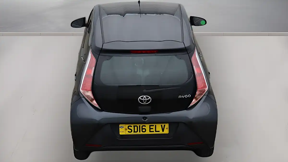 Used 2016 Toyota Aygo X-Play Grey - Interior and Exterior details 9