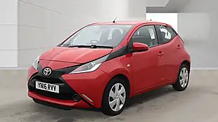 Used 2016 Toyota Aygo X-Play Red - Interior and Exterior details 2