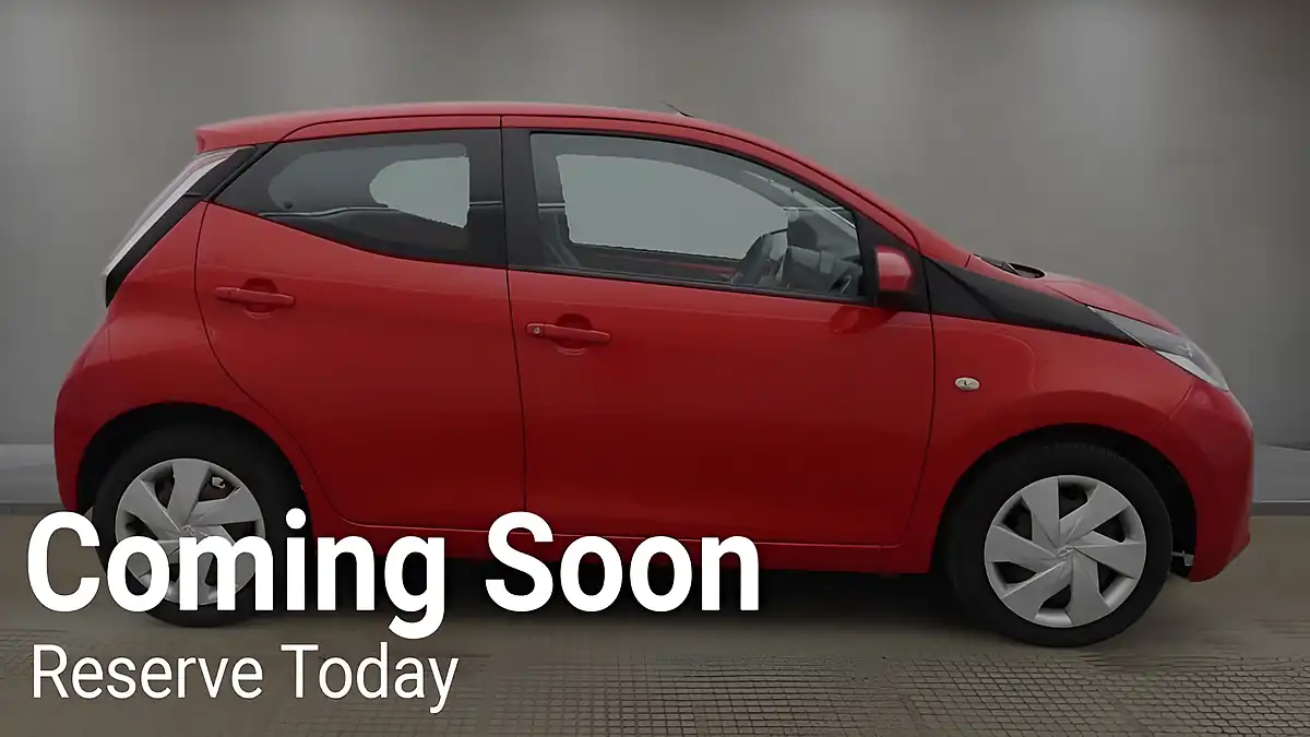 Used 2016 Toyota Aygo X-Play Red - Interior and Exterior details 10