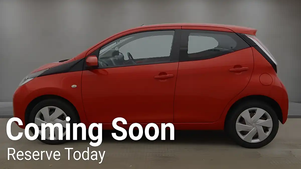Used 2016 Toyota Aygo X-Play Red - Interior and Exterior details 11