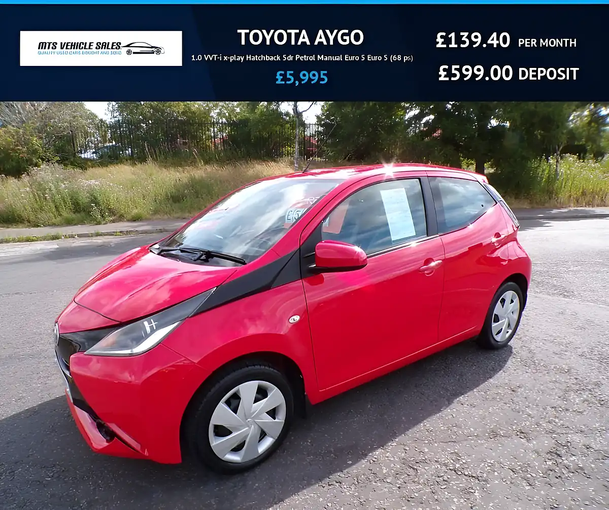 Used 2016 Toyota Aygo X-Play Red - Front View