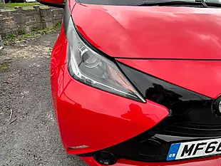 Used 2016 Toyota Aygo X-Play Red - Interior and Exterior details 5
