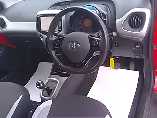 Used 2016 Toyota Aygo X-Play Red - Interior and Exterior details 10