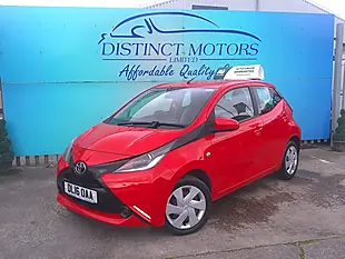 Used 2016 Toyota Aygo X-Play Red - Interior and Exterior details 3