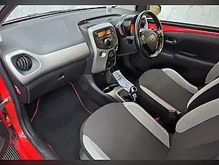 Used 2016 Toyota Aygo X-Play Red - Interior and Exterior details 11