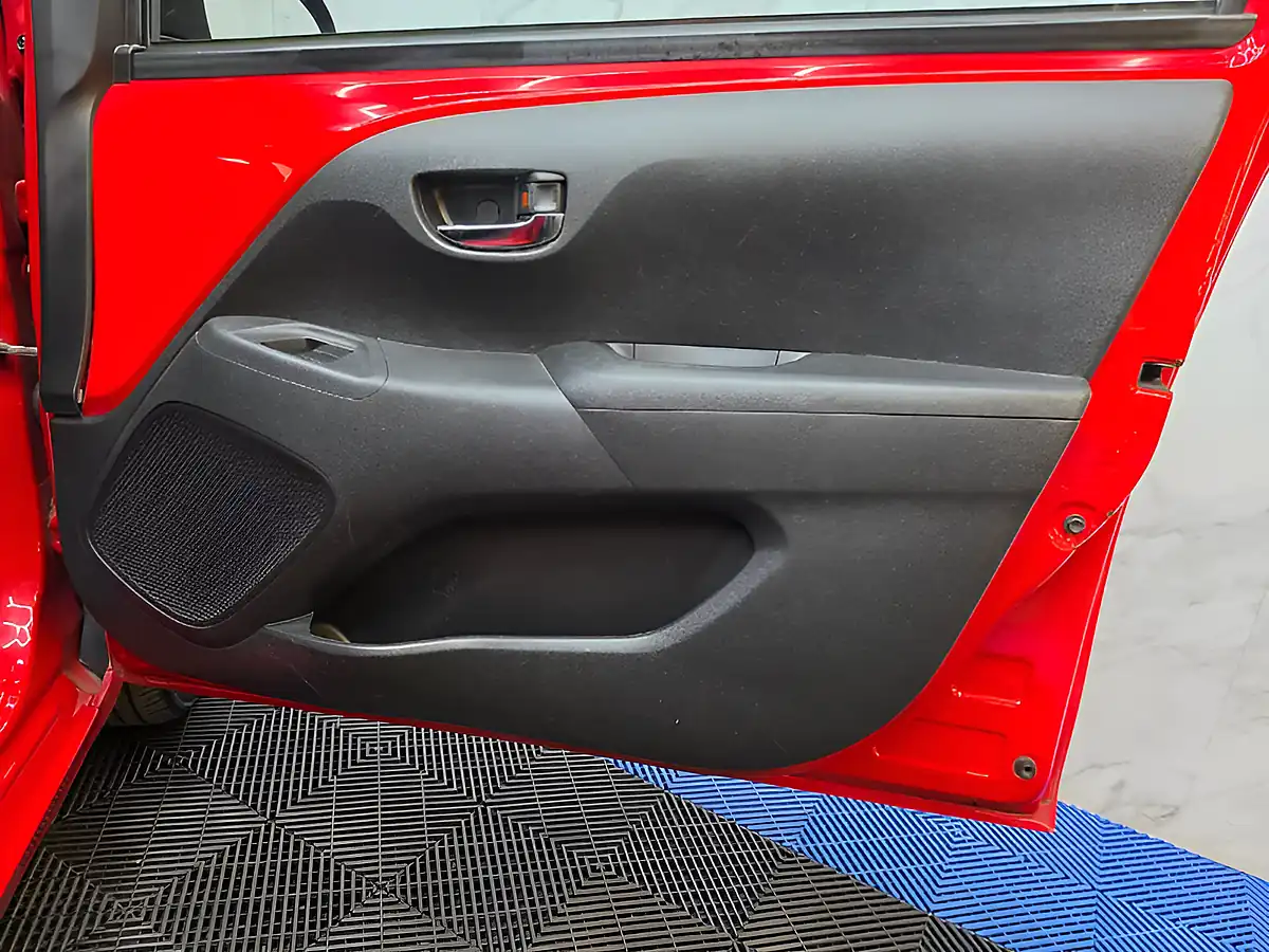 Used 2016 Toyota Aygo X-Play Red - Interior and Exterior details 16