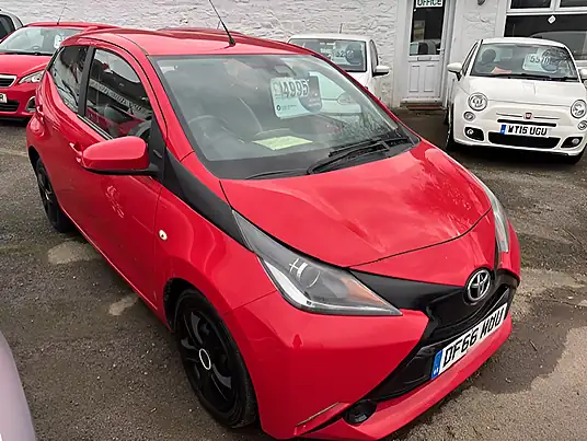 2016 Toyota Aygo X-Play TSS 1.0 VVT-i