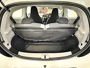 Used 2016 Toyota Aygo X-Play White - Interior and Exterior details 13