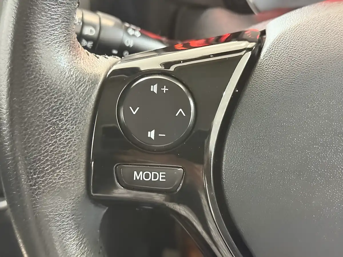 Used 2016 Toyota Aygo X-Play White - Interior and Exterior details 16