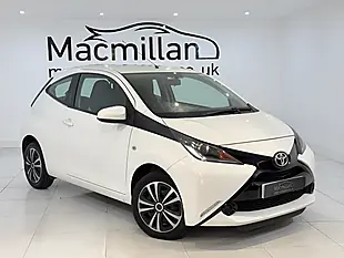 Used 2016 Toyota Aygo X-Play White - Interior and Exterior details 2