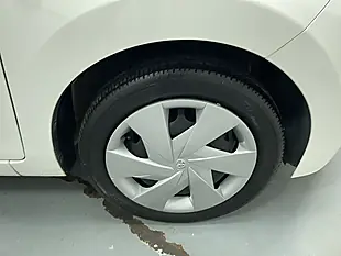 Used 2016 Toyota Aygo X-Play White - Interior and Exterior details 12