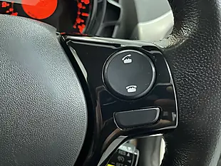 Used 2016 Toyota Aygo X-Play White - Interior and Exterior details 16