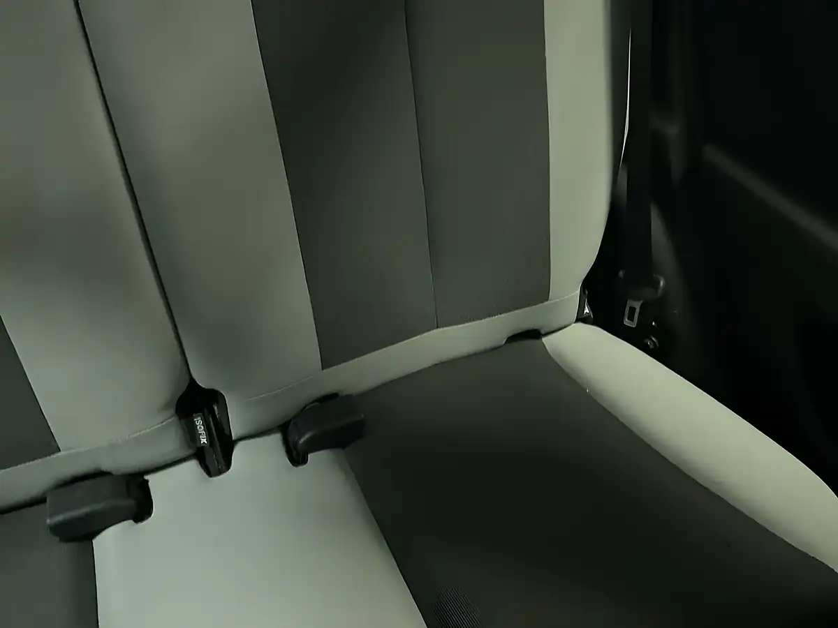 Used 2016 Toyota Aygo X-Play White - Interior and Exterior details 20