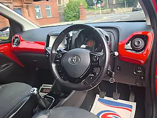 Used 2016 Toyota Aygo X-Pression Red - Interior and Exterior details 4