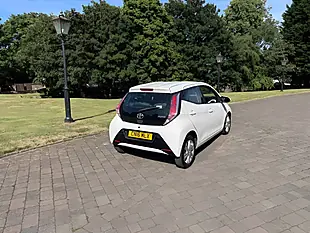 Used 2016 Toyota Aygo X-Pression White - Interior and Exterior details 2