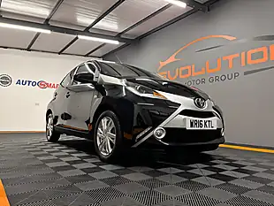 Used 2016 Toyota Aygo X-Pression X-Wave Black - Interior and Exterior details 8