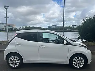 Used 2016 Toyota Aygo X-Pure White Flash - Interior and Exterior details 16