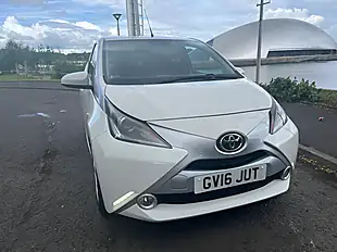 Used 2016 Toyota Aygo X-Pure White Flash - Interior and Exterior details 2