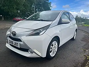 Used 2016 Toyota Aygo X-Pure White Flash - Interior and Exterior details 5