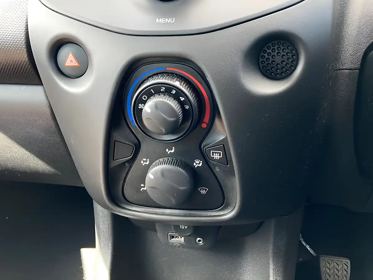 Used 2016 Toyota Aygo X Red - Interior and Exterior details 17