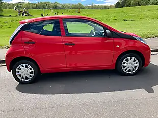 Used 2016 Toyota Aygo X Red - Interior and Exterior details 2