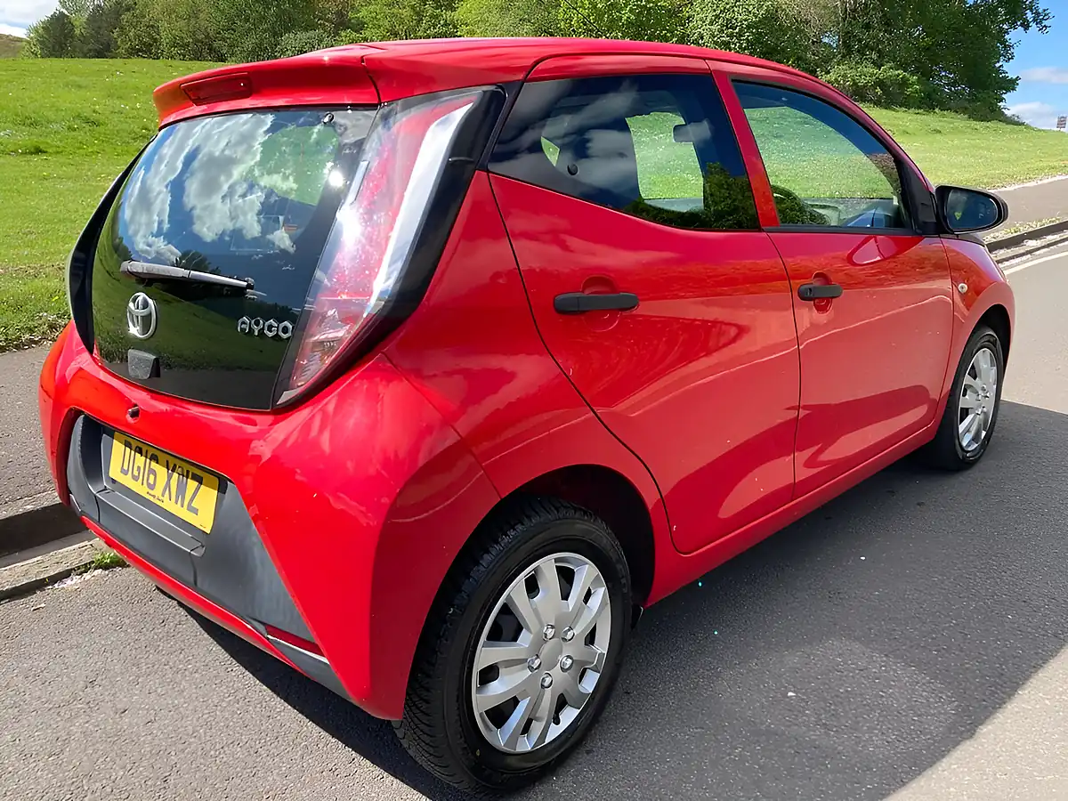 Used 2016 Toyota Aygo X Red - Interior and Exterior details 3