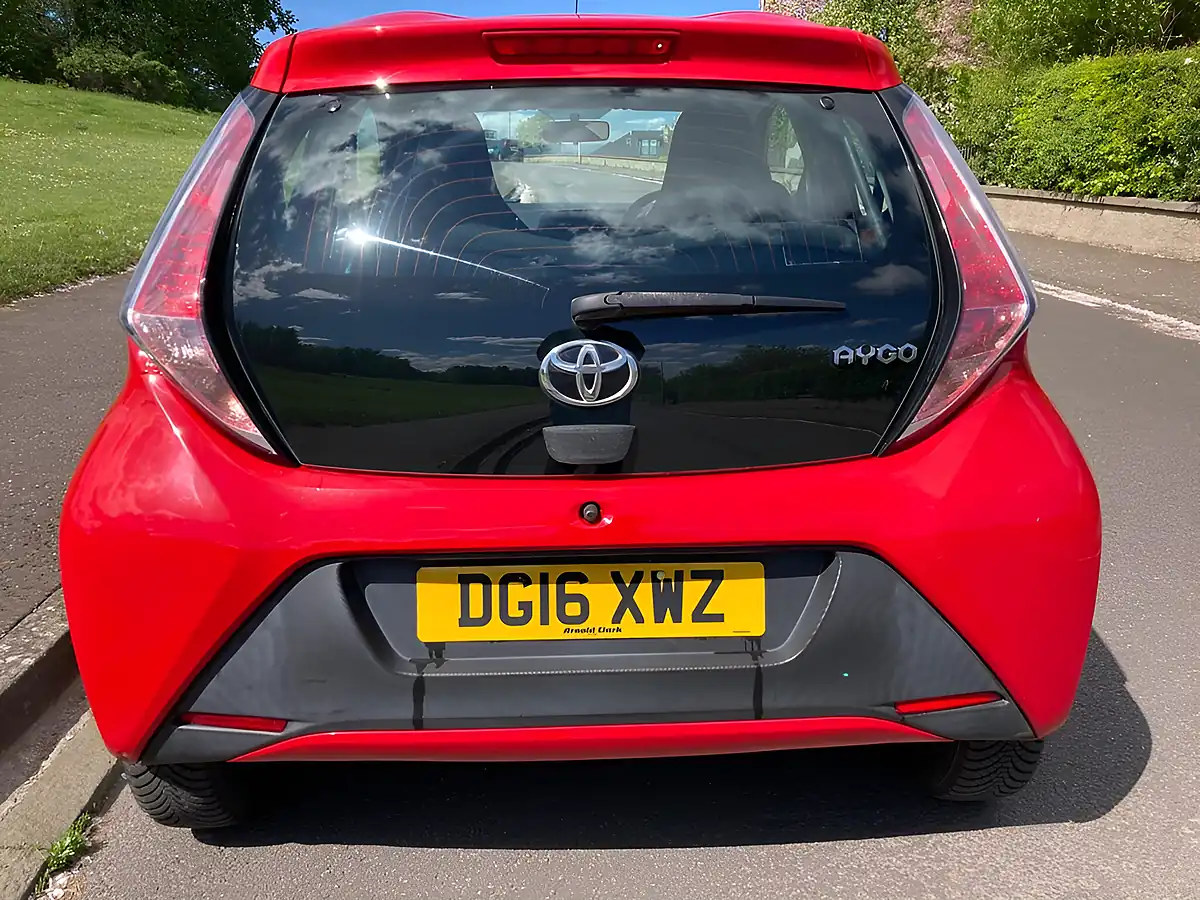 Used 2016 Toyota Aygo X Red - Interior and Exterior details 4