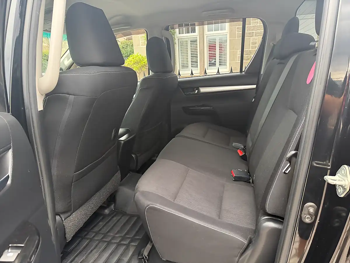 Used 2016 Toyota Hilux Icon Black - Interior and Exterior details 18